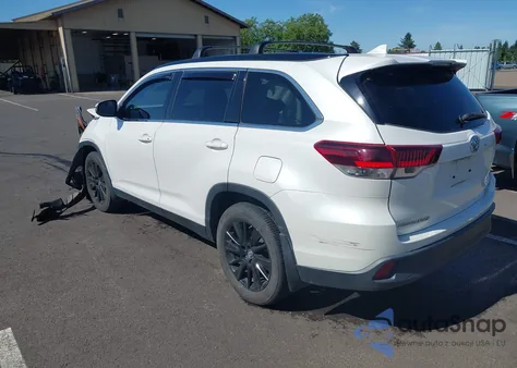 2019 Toyota Highlander Se from USA, damaged, VIN 5TDJZRFH8KS602415
